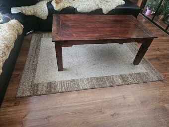 Jedálenský stôl - 10