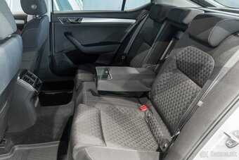 Škoda Superb 2.0 TDI SCR Ambition DSG - 10