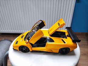 Lamborghini Diablo GTR 1:18 Hotwheels bez krabice - 10