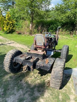 Traktor na podvozku Tatra 805 - 10