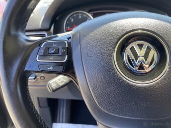 Volkswagen Touareg 3.0TDi 4x4 FL 2017 ELEGANCE 1A - 10