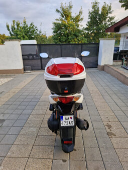 Skúter Kymco Agility 50 RS 2.8kW Automat 50cm3 - 10