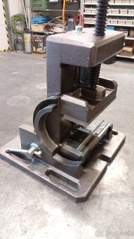 Zverak pod vrtacku - 10