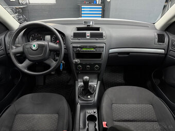 Škoda Octavia 1.6 MPI Family - 10