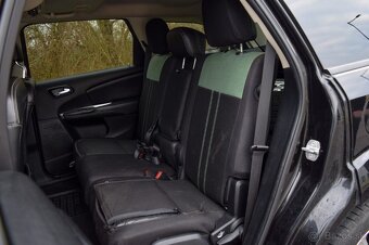 Fiat Freemont 2.0 16V MultiJet 4x4 A/T - 10