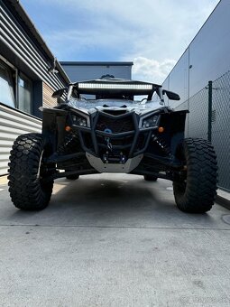 Can am Maverick turbo R - 10