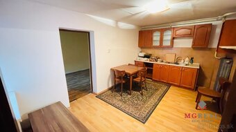 Na predaj RD Horná Ves - pozemok 1010 m2 - 10