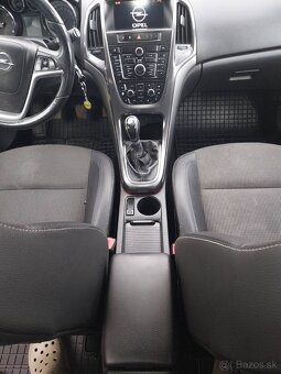 Opel Astra J 1.7 CDTI - 10