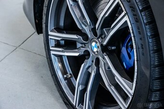 BMW M850 - 10