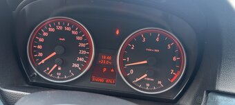 BMW E90 325i Automat xDrive - 10