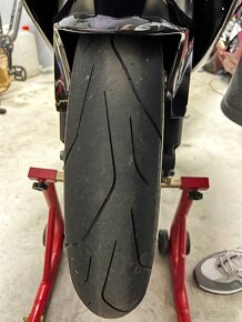 Honda CBR 954 RR - 10