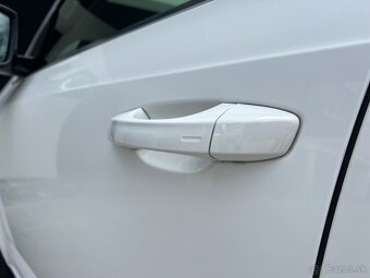 Škoda Octavia Combi 2.0 TDI Style DSG 2019 - 10
