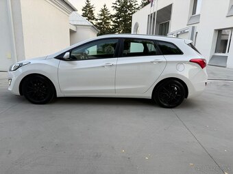Hyundai i30 1.4 crdi model 2013 - 10