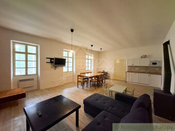 VÝRAZNE ZNÍŽENÁ CENA - Unikátny meštiansky dom s veľkou zá - 10