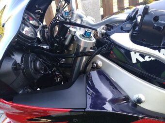 Kawasaki zx9r ninja - 10