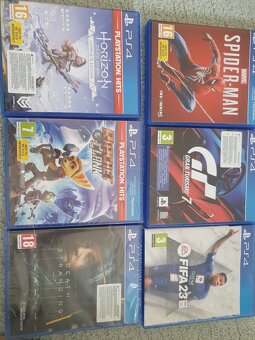 PS4 + hry - 10
