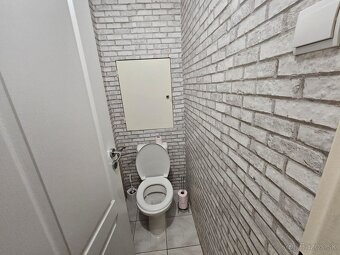 VIVAREAL VYHĽADÁVANÁ LOKALITA VEĽKÝ TEHLOVÝ 3 izb. byt, vý - 10