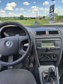 Škodu octaviu 1.6 Lpg - 10