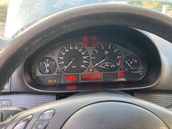Bmw e46 318i 105kw rozpredám na diely - 10