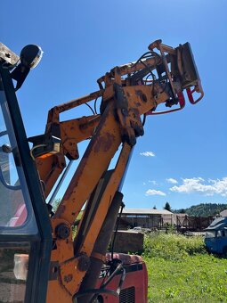 Zetor 7211 s čelným nakladačom - 10
