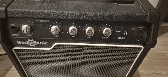 Predám elektrickú gitaru Harlem X a 15w AMP - 10