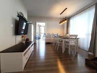 Neprehliadnite tento krásny 3.izbový apartmán na Donovaloch - 10