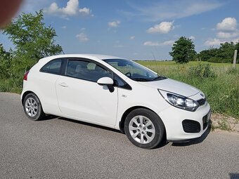 Kia Rio, 1.4 CRDI STK do 09/2026 Vyborny stav - 10