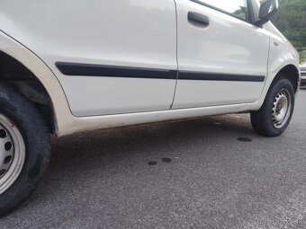 Predám Fiat panda 4x4 s motorom 1,2 benzín - 10