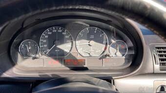 BMW Rad 3 Coupé 318 Ci - 10
