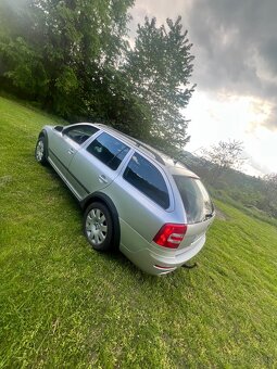 Škoda octavia 2 scout predfl 4x4 - 10