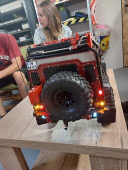 Predám Traxxas TRX4 - 10