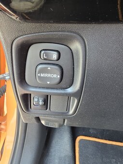 Toyota Aygo 1,0-l-VVT-i 2019 POJAZDNE, 53 kW, AUTOMAT - 10