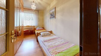 Na predaj veľký 3 podlažný dom Šulekovo, pozemok 524m2 - 10