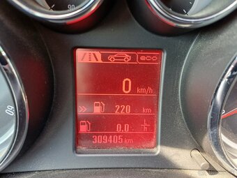 Predám Opel Insignia - 10
