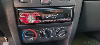 Renault Clio 1,5 dCi - 10