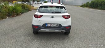 Predám KIA Stonic 1.0-G3LC,74kW,MT 5,1 Prvý majiteľ - 10