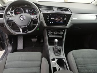 Volkswagen Touran 2.0TDI 110Kw DSG - 10