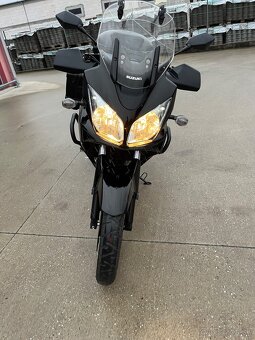 Suzuki DL 650 V-Strom - 10