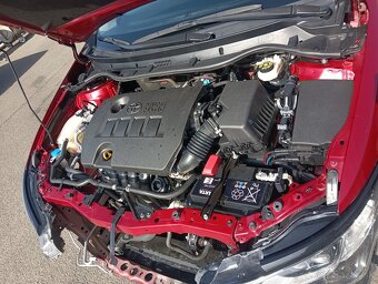 Toyota Auris Touring - 10