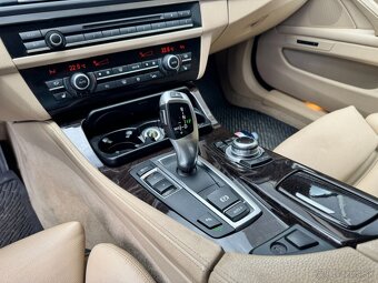 BMW F10 528i - 10