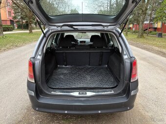 Opel Astra ST 1.6 MPI 77kW - 10