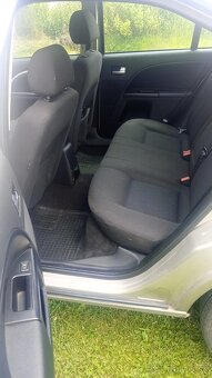 Ford mondeo 2 L - 10