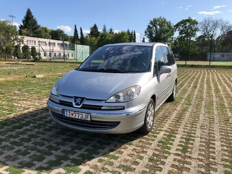 Peugeot 807 2.0 HDi (100 kW) Family, 7 miest, manuál, diesel - 10