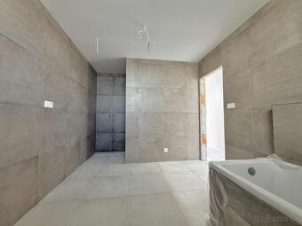 LUNA | RODINNÝ DOM č. 2 s garážou, výhľady na Vysoké Tatry - 10