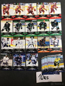 Hokejové kartičky - 10