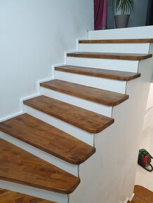 Drevené schody - výroba a montáž - 10