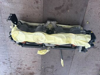 Gsxr 600 k5 diely - 10