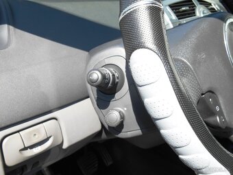 Renault Megan Scenic II, 1,6 82 kw, benzín, rok 2007 - 10