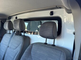 Renault Trafic 2,0 Dci 84kW Long 99tis km - 10