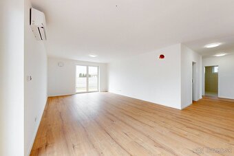 REZERVOVANÉ Zľava na posledný skolaudovaný 5 izbový dom v Ko - 10